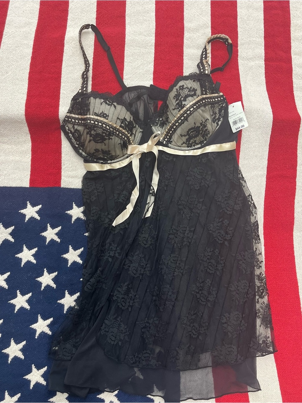 Black Lace Babydoll with Ivory Ribbon with Thong Set Women’s Size Large NWT
